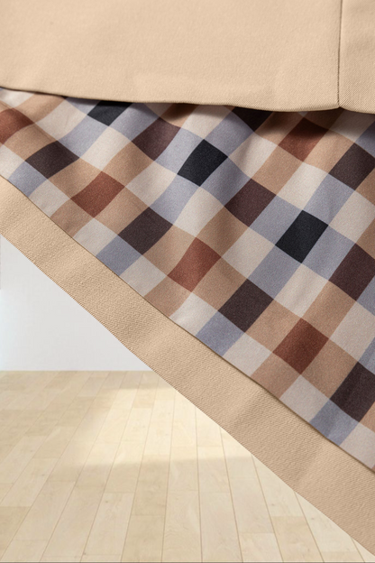 Baya Wear parchment beige casual jacket featuring a detailed view of the interior plaid lining and smooth fabric